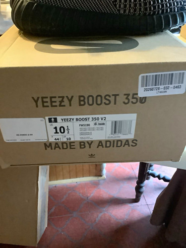 Adidas yeezy boost 350 - adidas,